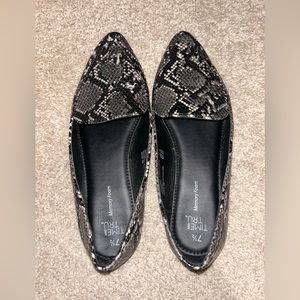 Snake skin flats